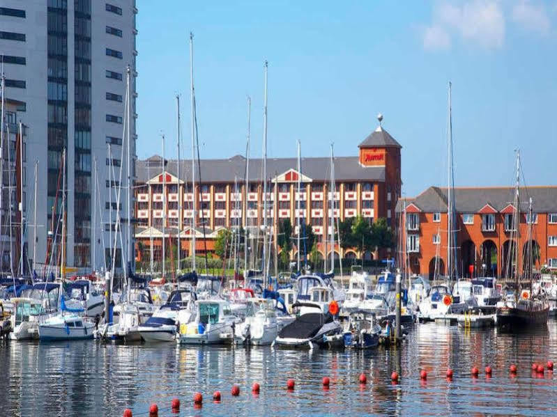 Delta Hotels By Marriott Swansea Exterior foto